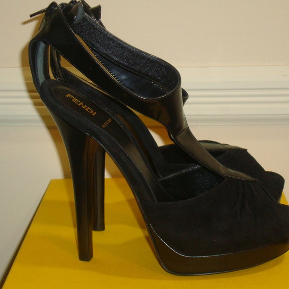 NIB Authentic Fendi Black Platform Heels - Picture 2 of 8